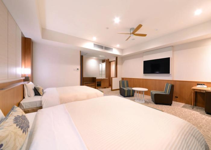 Vessel Hotel Campana Okinawa