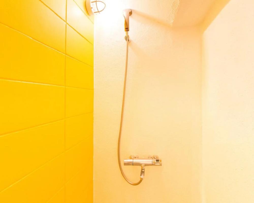 фото Seawall Hostel