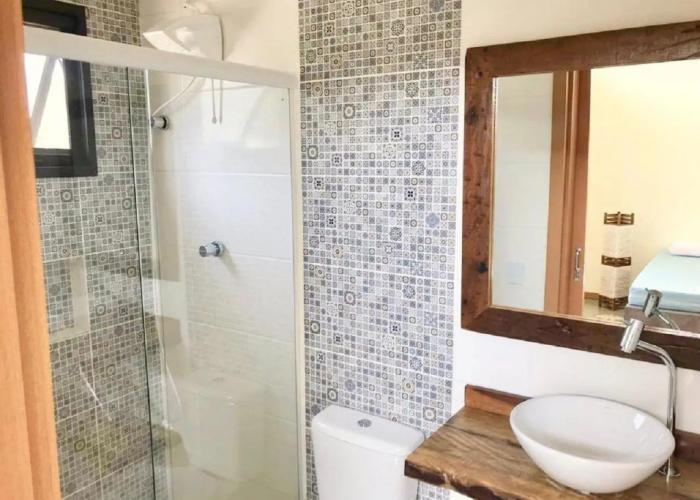 Casa Privativa com Piscina na Ferrugem