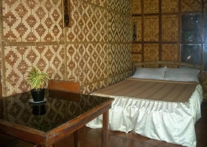 Toris Backpackers Paradise