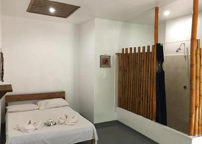 Toris Backpackers Paradise