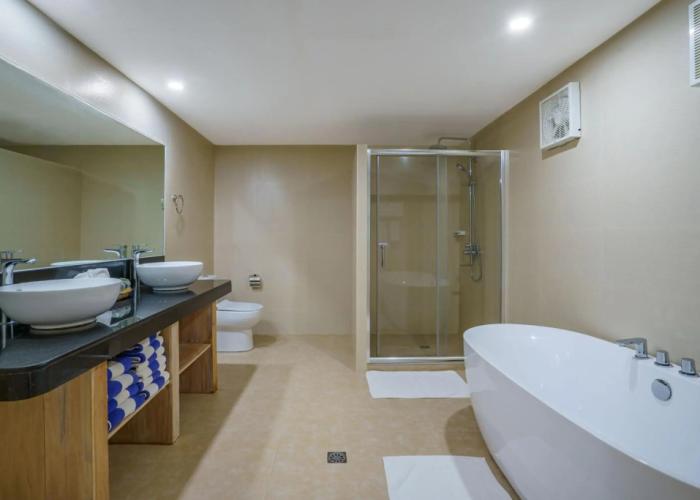 Coco Grove Beach Resort