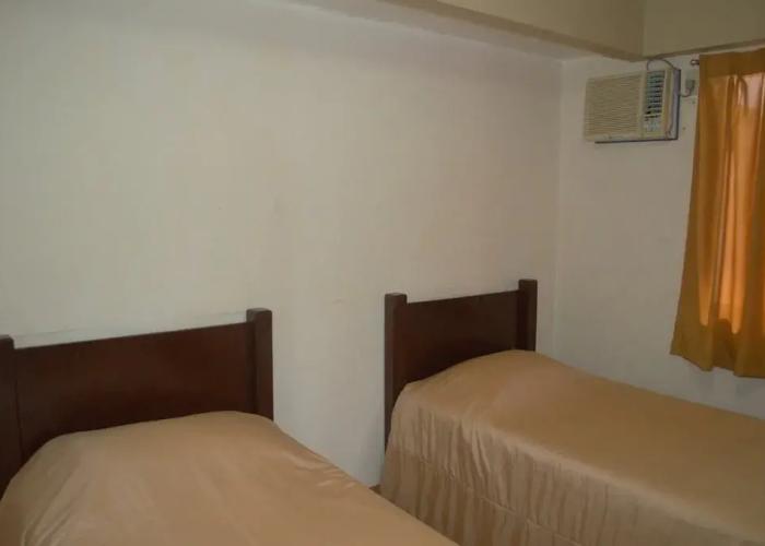 Manora Apartments and Guest House