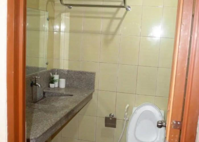 Manora Apartments and Guest House
