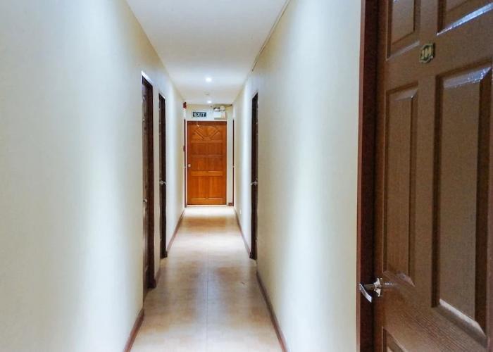 RedDoorz near Talisay District Hospital