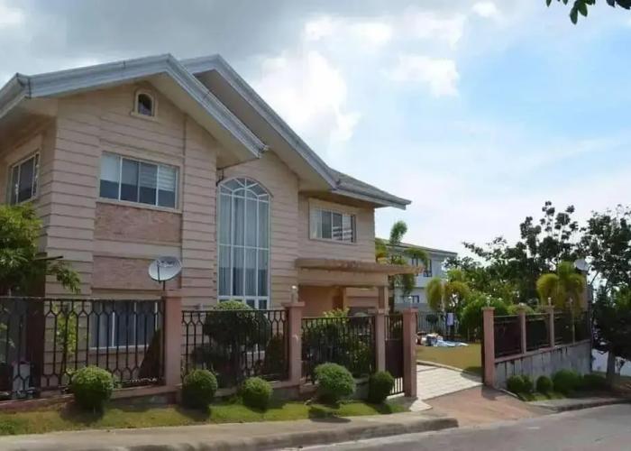 Elegant 3BR Private Home in Vista Grande
