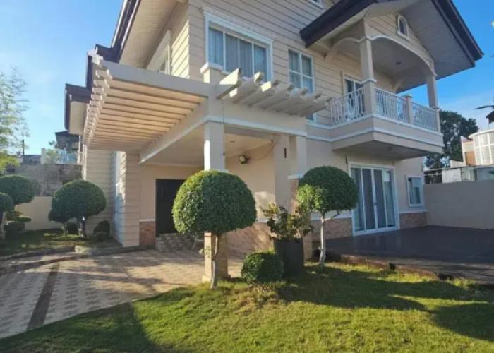 Elegant 3BR Private Home in Vista Grande