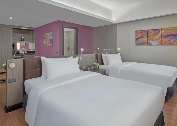 F1 Hotel Manila