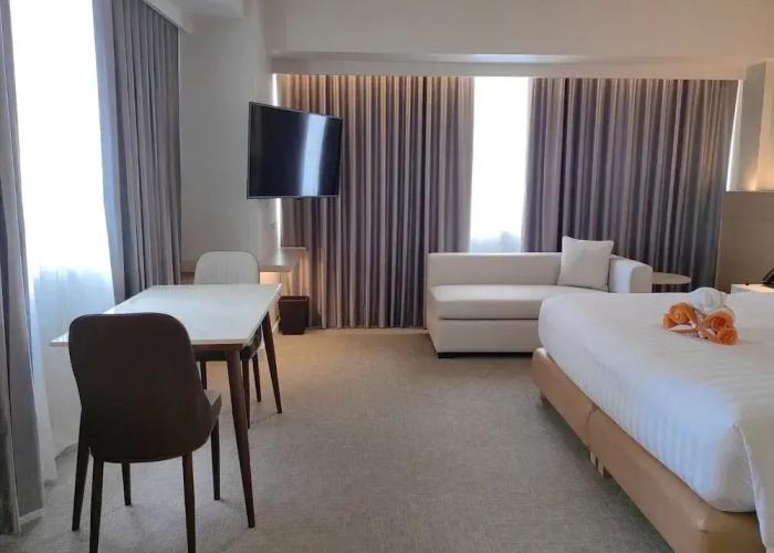 Brittany Hotel BGC