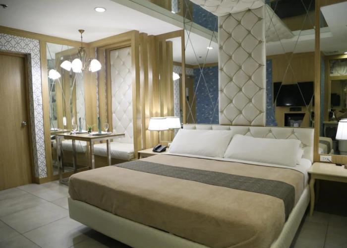 Victoria Court Las Piñas