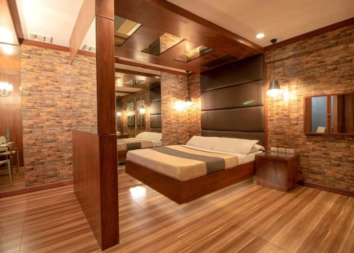 Victoria Court Las Piñas
