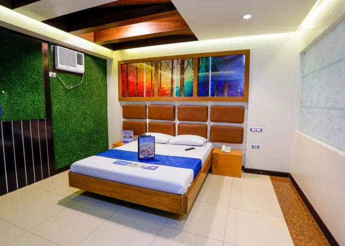 Hotel DreamWorld Las Pinas