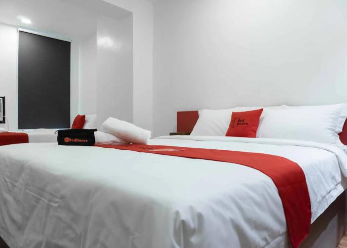 RedDoorz Plus Near Bamboo Organ Las Piñas