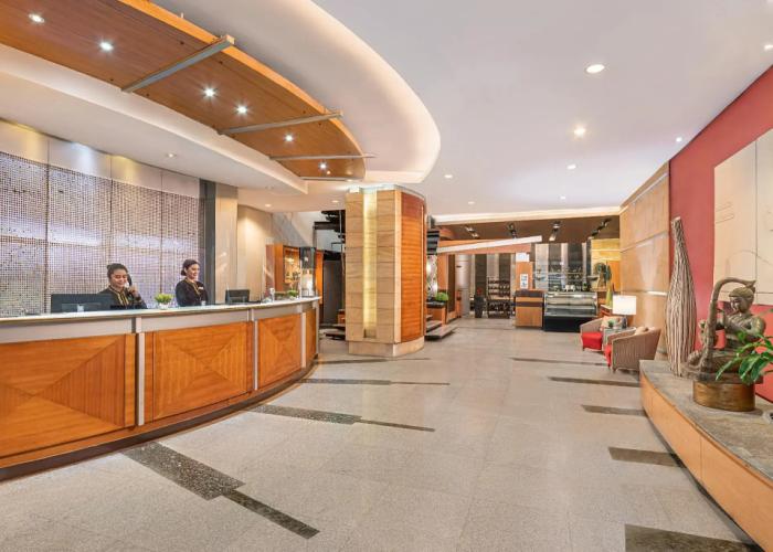 Greenhills Elan Hotel