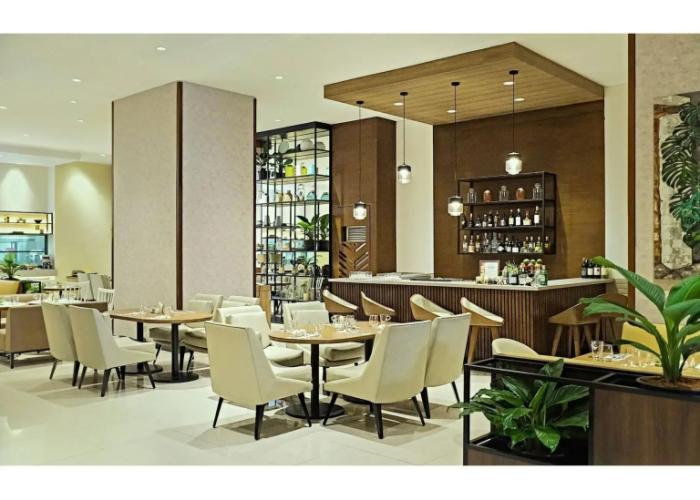 Summit Hotel Greenhills
