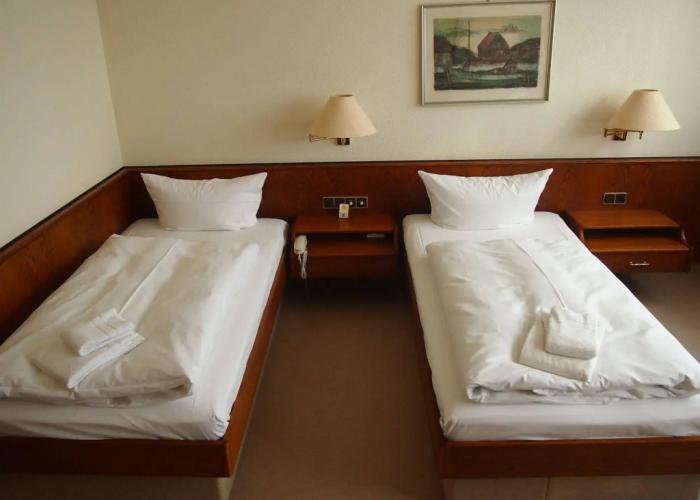 FF&E Hotel Dania