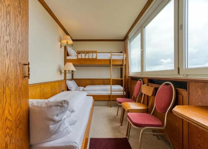 FF&E Hotel Dania