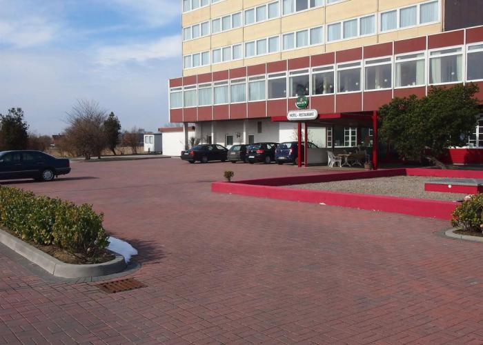 FF&E Hotel Dania