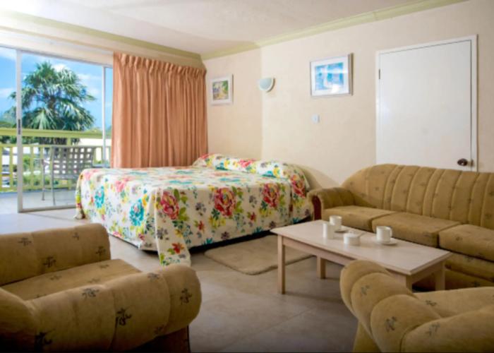 Golden Sands Hotel
