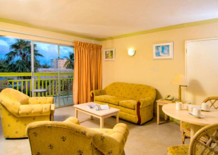 Golden Sands Hotel