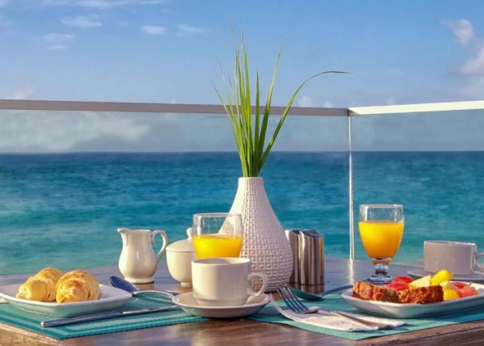 Sea Breeze Beach House by Ocean Hotels - All Inclusive