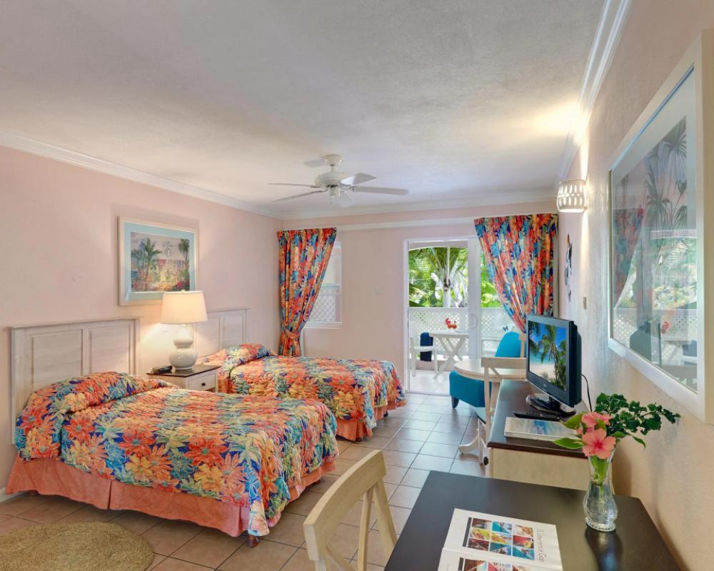 фото Butterfly Beach Hotel