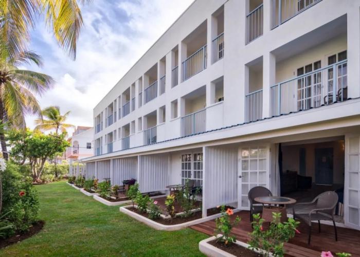Time Out Hotel