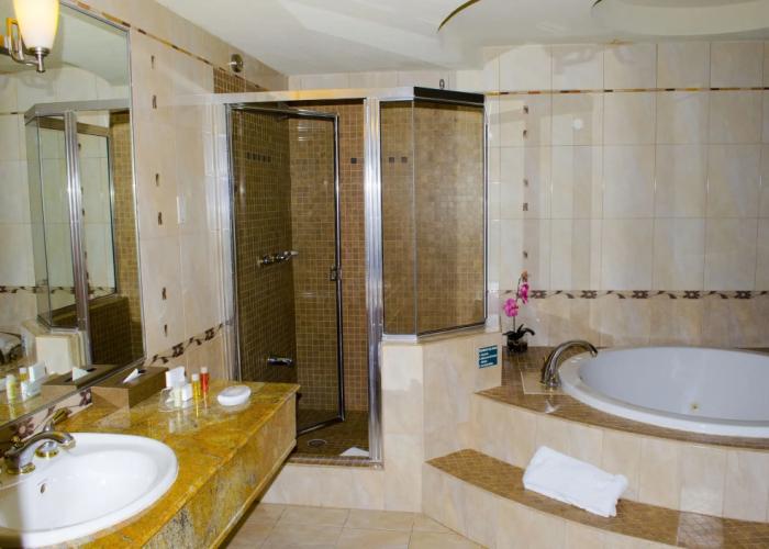 Accra Beach Hotel & Spa
