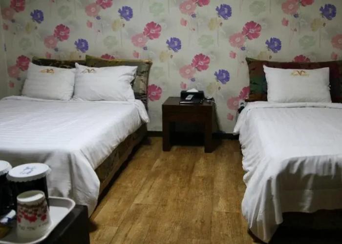 High Valley Hotel