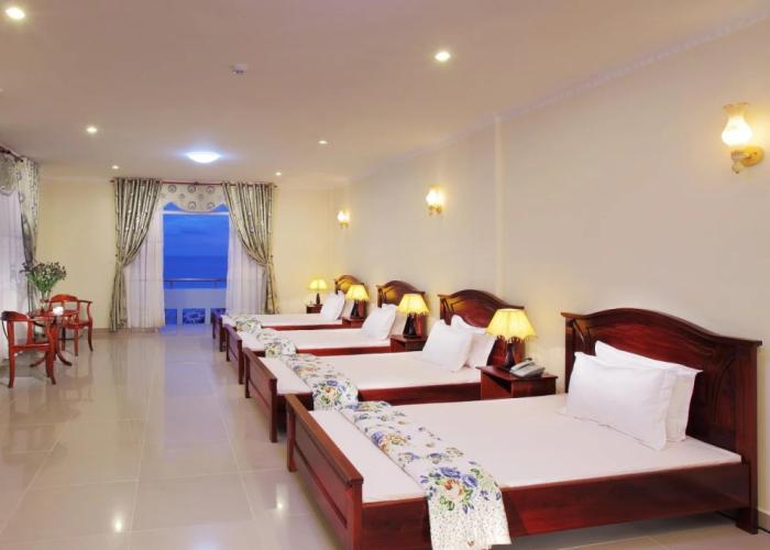 Minh Dam Hotel & Restaurant