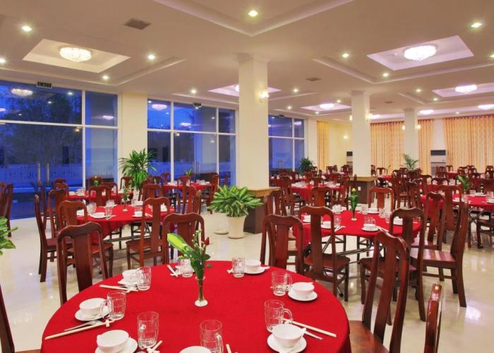 Minh Dam Hotel & Restaurant