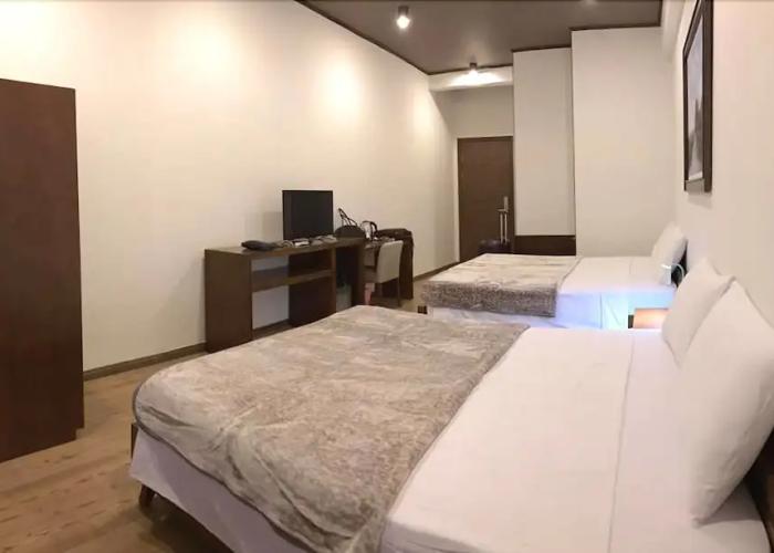 Oceanward Hotels & Resorts