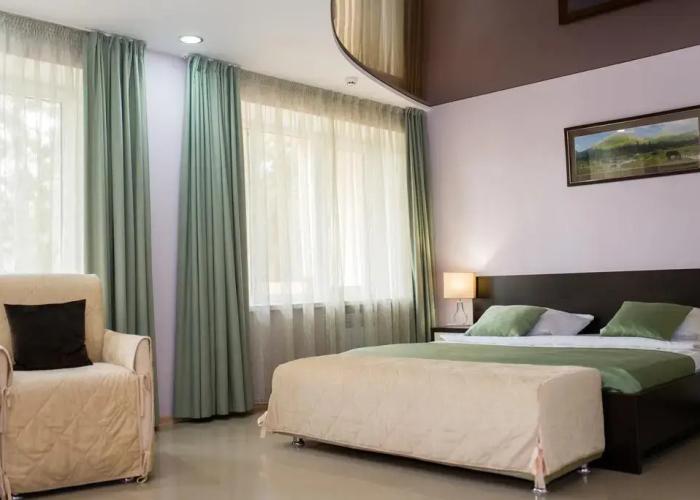 Hotel Gostinichno-Restorannyij Kompleks ZIHIYa