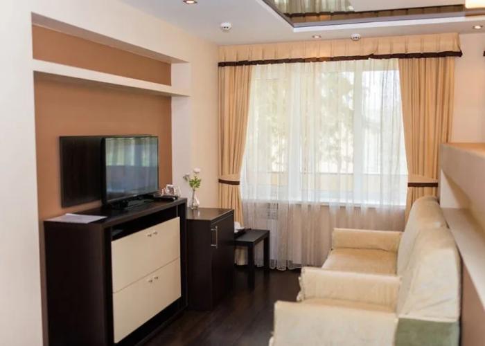 Hotel Gostinichno-Restorannyij Kompleks ZIHIYa