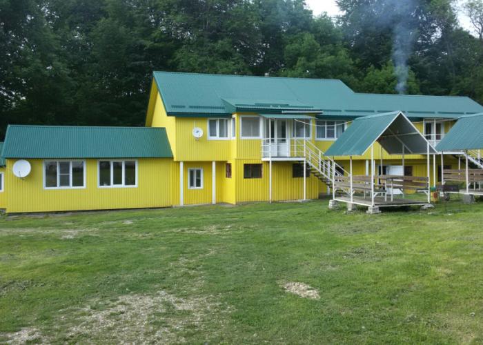 Turbaza Serebryanyij Klyuch Lago-Naki Hotel