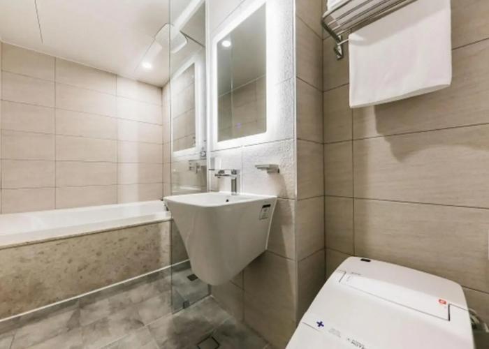 Jincheon Alma Business Hotel