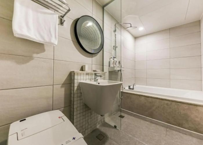 Jincheon Alma Business Hotel