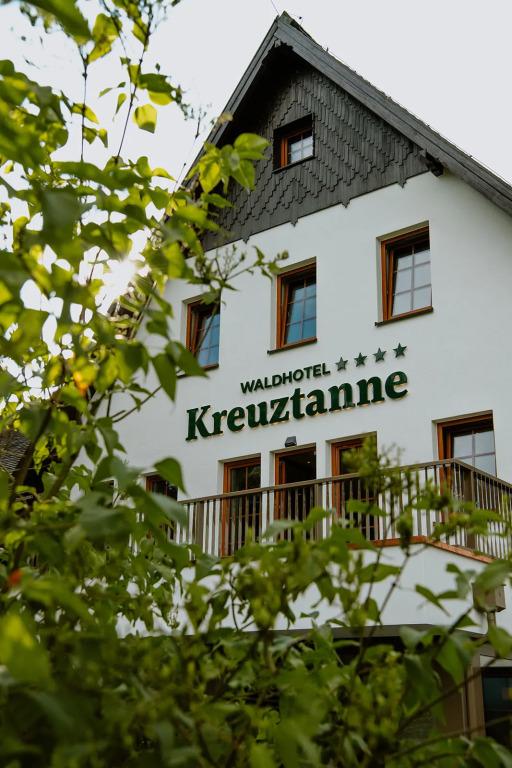 Waldhotel Kreuztanne