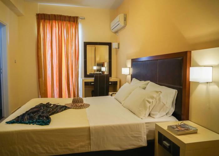 Kokoni Beach Hotel