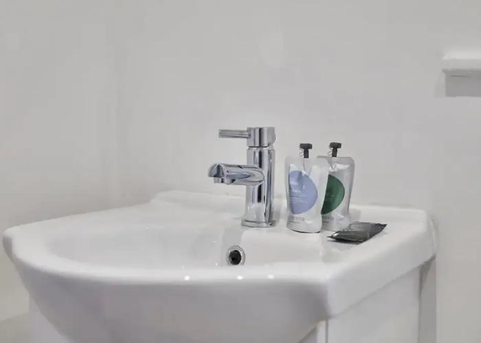 Host Stay Jubilee Close