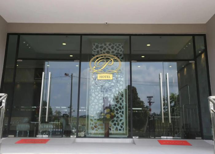 SEM9 Senai ''Formerly Known as Perth Hotel