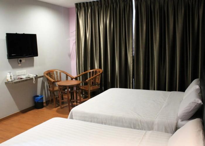 U & Me Hotel