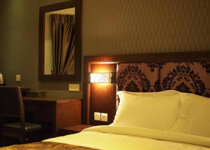 Castello Hotel