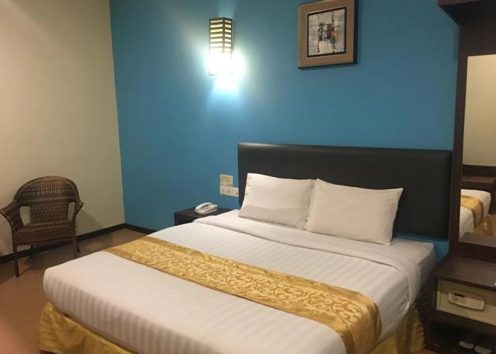 Eight Days Boutique Hotel