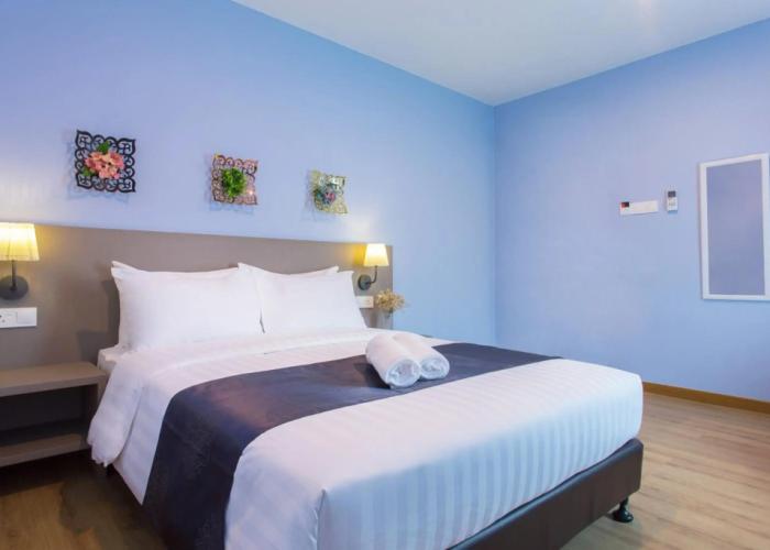 Oyo 490 Dk Hotel