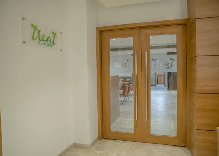 Zip By Spree Hotels Chakan