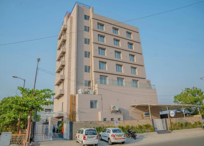 Zip By Spree Hotels Chakan