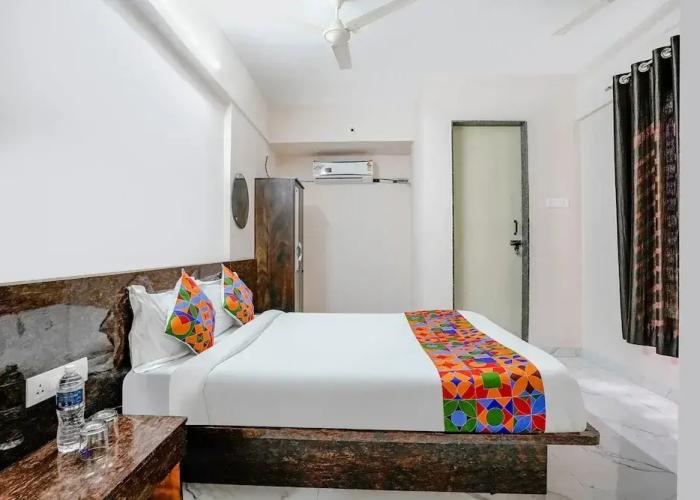 Fabhotel Wakad Villa