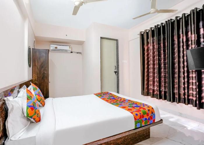 Fabhotel Wakad Villa