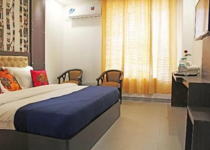 Adhunik Hotel Neemrana